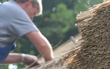 professional Dunvegan thatchers